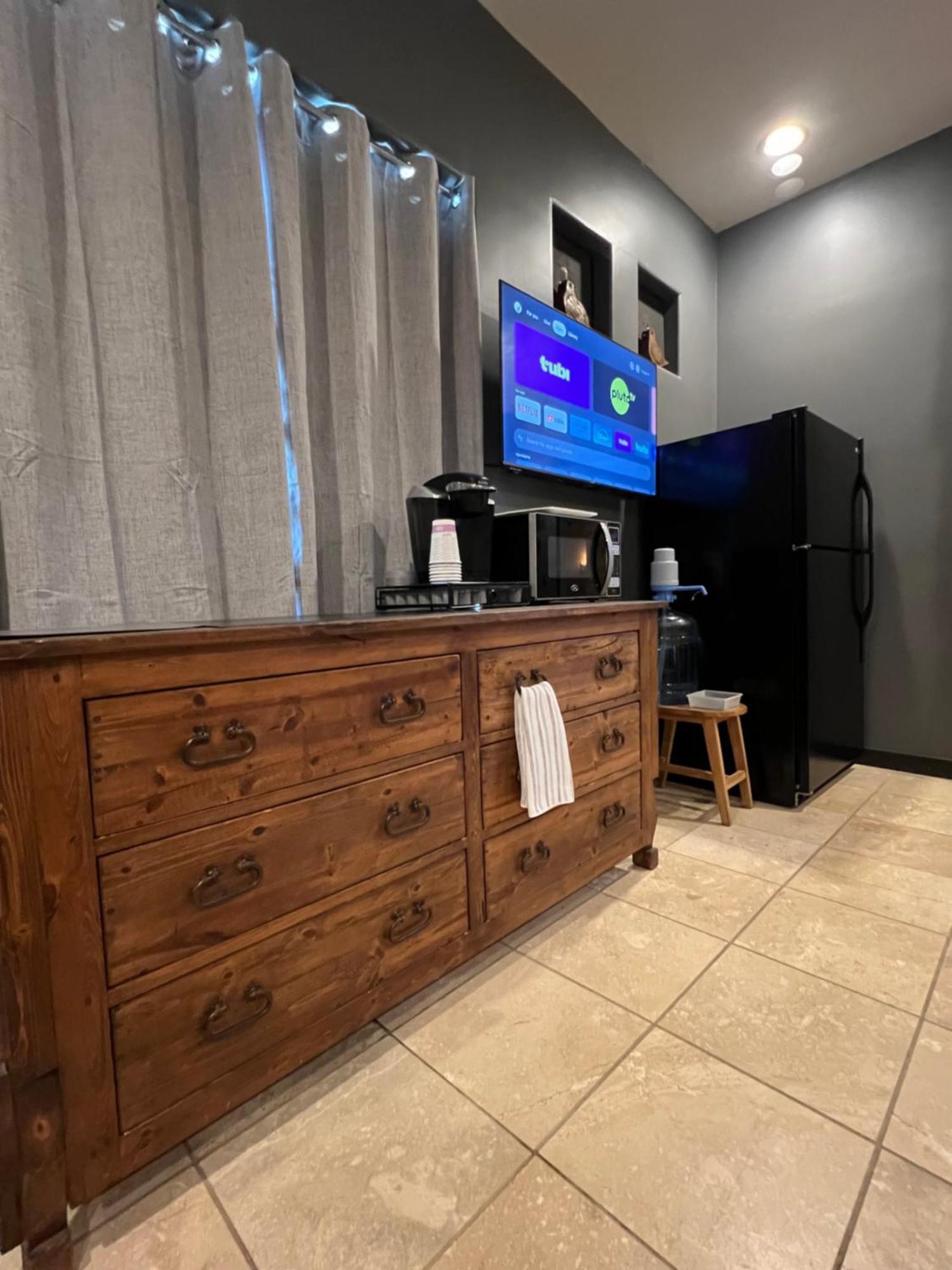 Sunset Suite - Cave Creek Guest Suites Екстериор снимка