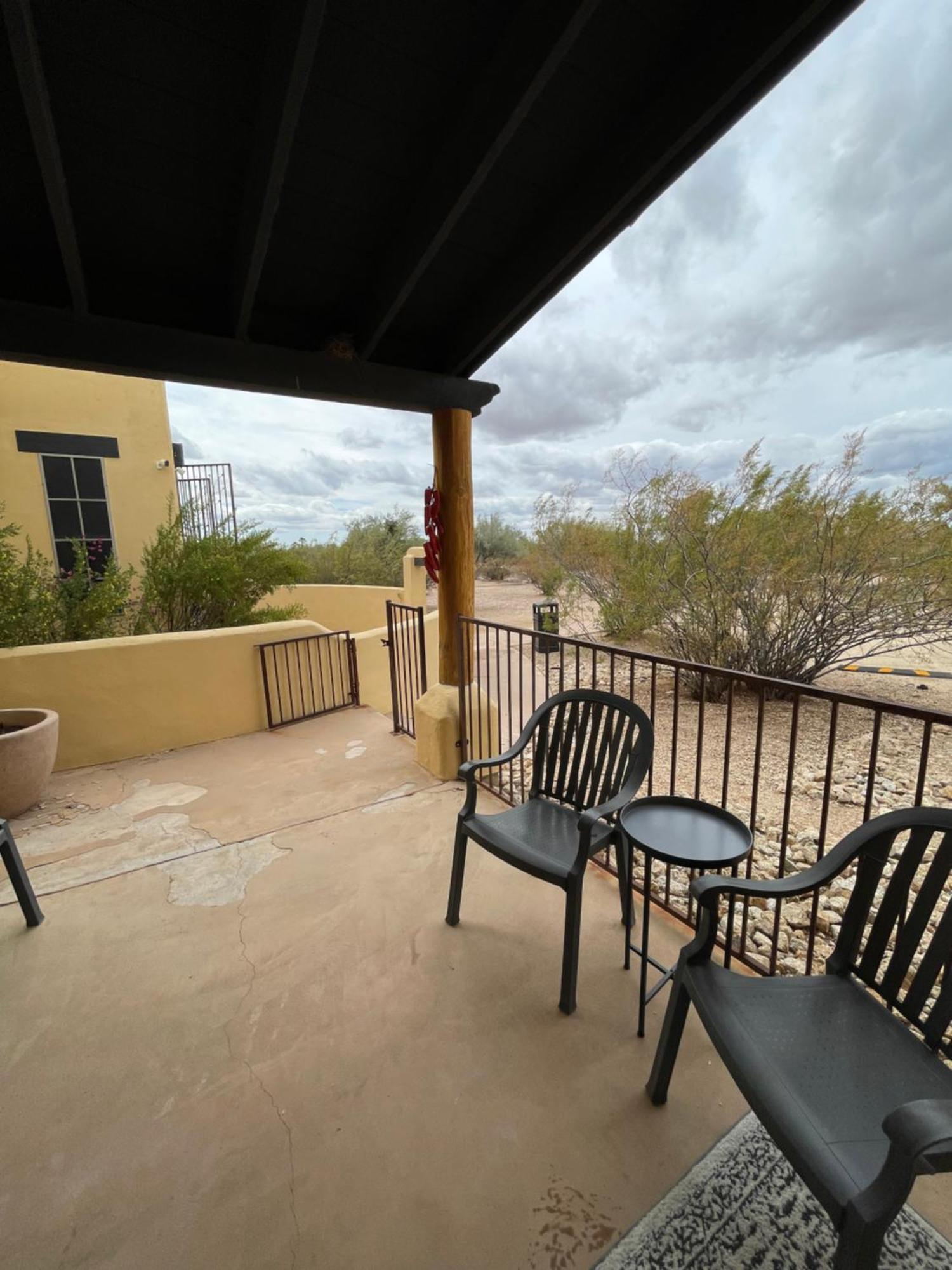 Sunset Suite - Cave Creek Guest Suites Екстериор снимка